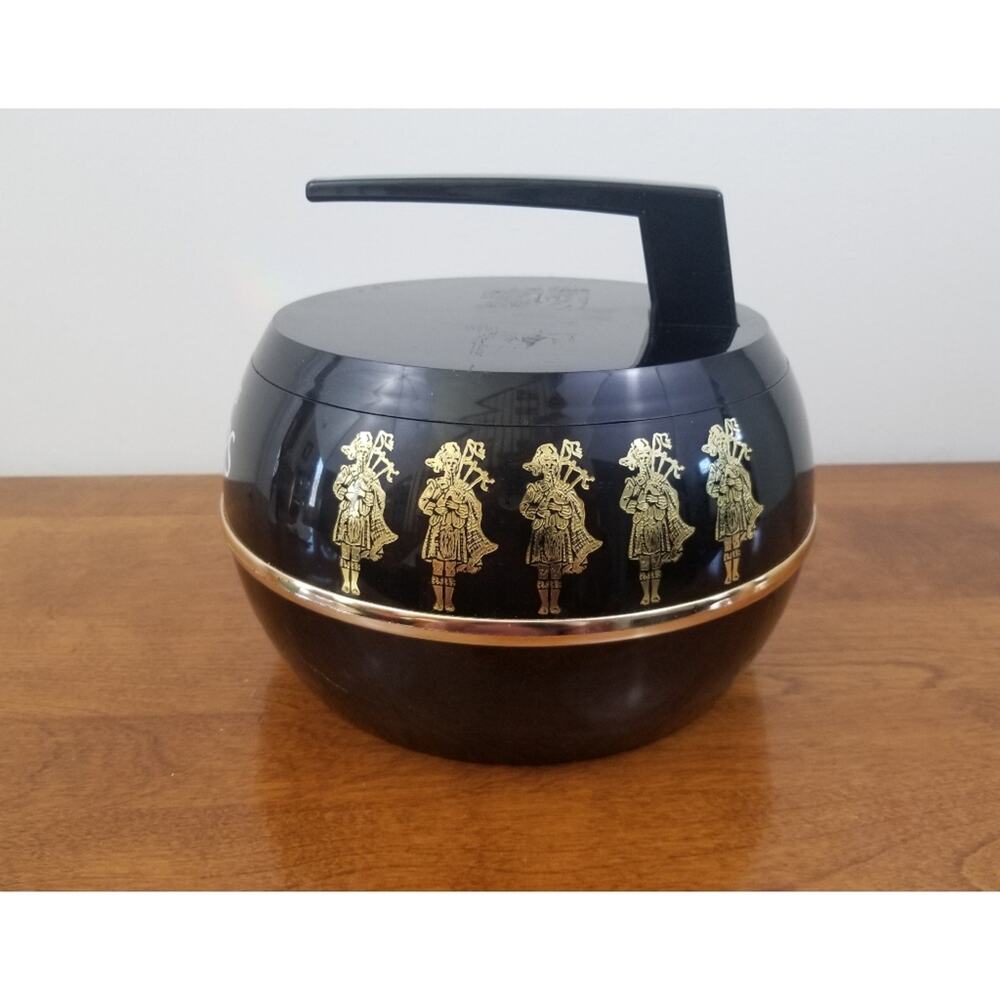 Vintage Seagram's 100 Pipers Deluxe Scotch Whisky Ice Bucket